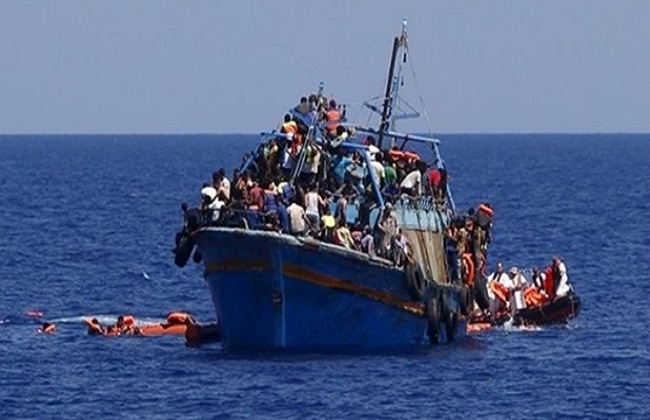 كم ساعة في البحر من ليبيا إلى إيطاليا